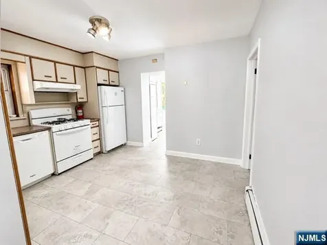 120 Grant Avenue Harrison NJ 07029