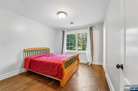 35 Franklin Turnpike Allendale NJ 07401