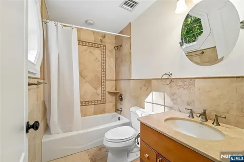 35 Franklin Turnpike Allendale NJ 07401