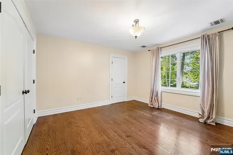 35 Franklin Turnpike Allendale NJ 07401