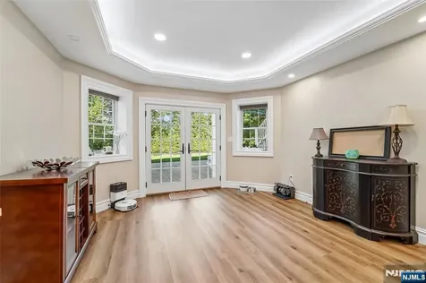 35 Franklin Turnpike Allendale NJ 07401