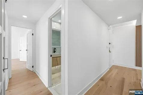 300 Winston Cliffside Park NJ 07010