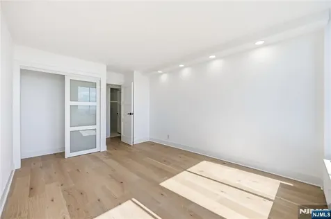 300 Winston Cliffside Park NJ 07010
