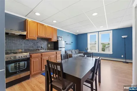 31 Division Avenue Belleville NJ 07109