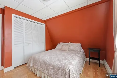 31 Division Avenue Belleville NJ 07109