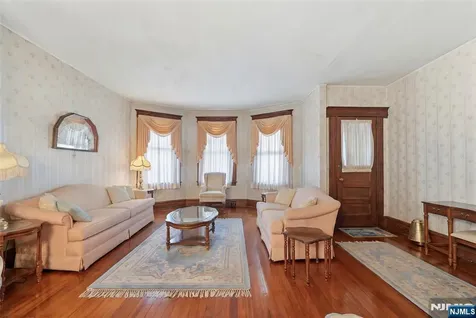 31 Division Avenue Belleville NJ 07109