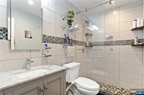 398 Hoover Avenue Bloomfield NJ 07003