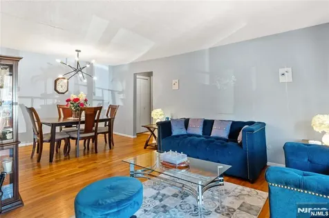 398 Hoover Avenue Bloomfield NJ 07003