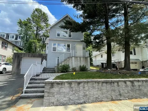 131 Irving Street Leonia NJ 07605
