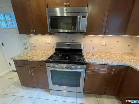 131 Irving Street Leonia NJ 07605