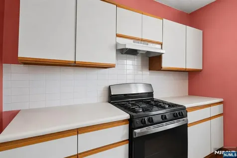 89 Shaler Avenue Fairview NJ 07022