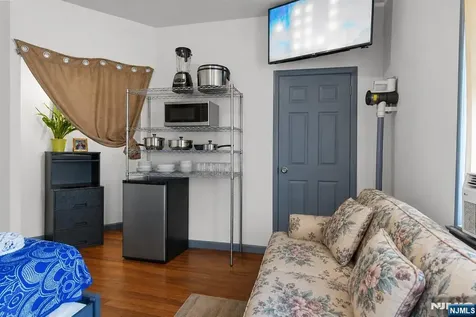 89 Shaler Avenue Fairview NJ 07022