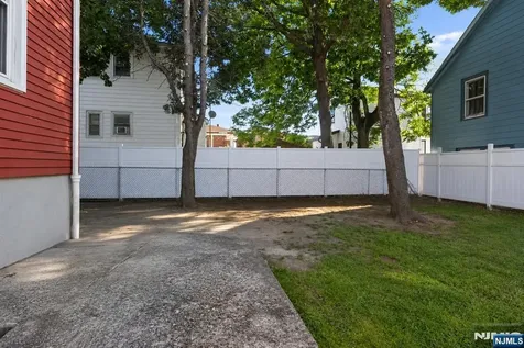 89 Shaler Avenue Fairview NJ 07022