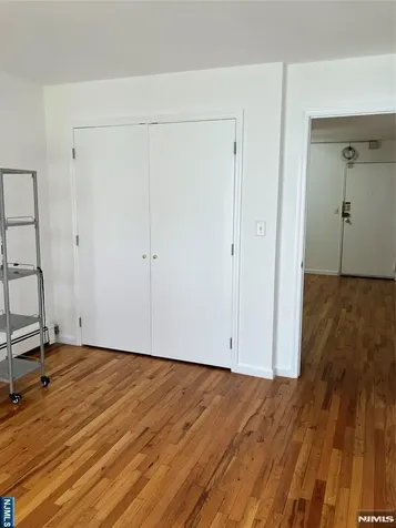 154 Rothwell Avenue Cliffside Park NJ 07010