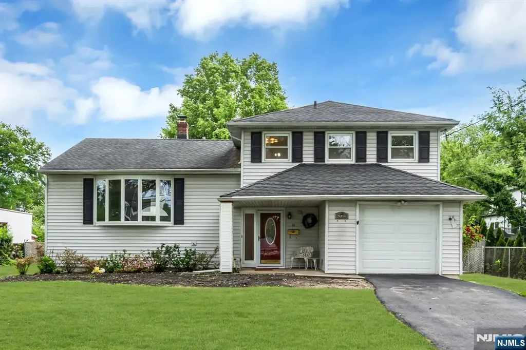 86 Portland Avenue Fanwood NJ 07023