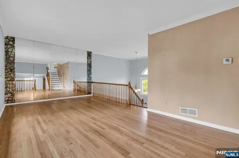 86 Portland Avenue Fanwood NJ 07023
