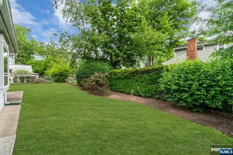86 Portland Avenue Fanwood NJ 07023