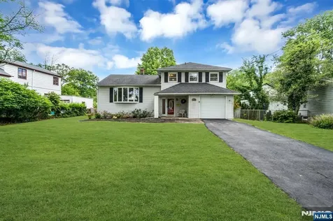 86 Portland Avenue Fanwood NJ 07023