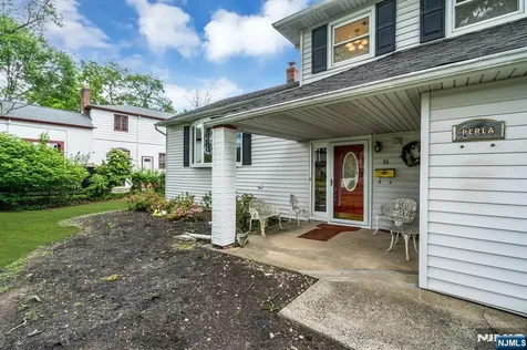 86 Portland Avenue Fanwood NJ 07023