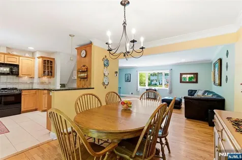 9 Jayne Terrace Ringwood NJ 07456