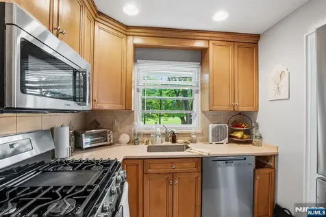 642 Ellington Road Ridgewood NJ 07450