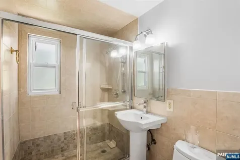 642 Ellington Road Ridgewood NJ 07450