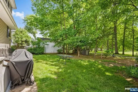 642 Ellington Road Ridgewood NJ 07450