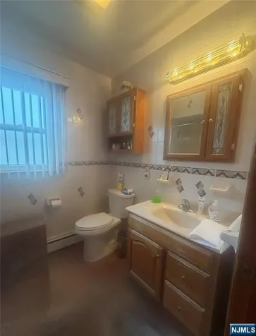 72 Morrell Place Garfield NJ 07026