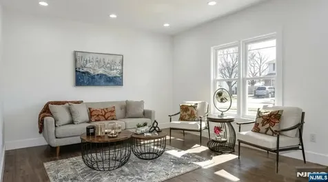 89 Susan Court Clifton NJ 07012