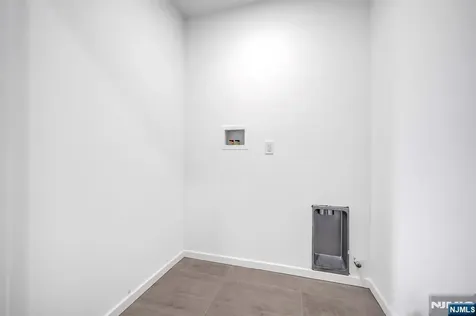 378 Marvin Avenue Hackensack NJ 07601