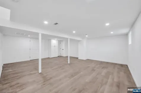 378 Marvin Avenue Hackensack NJ 07601