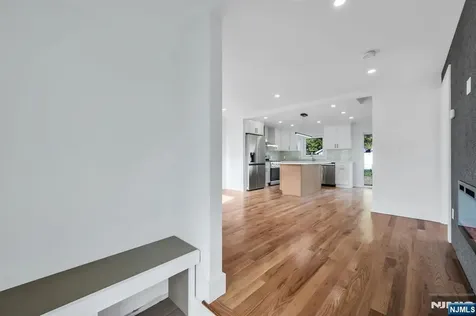 378 Marvin Avenue Hackensack NJ 07601