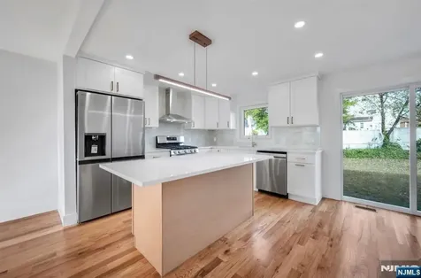 378 Marvin Avenue Hackensack NJ 07601