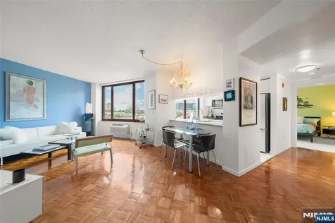 100 Old Palisade Road Fort Lee NJ 07024