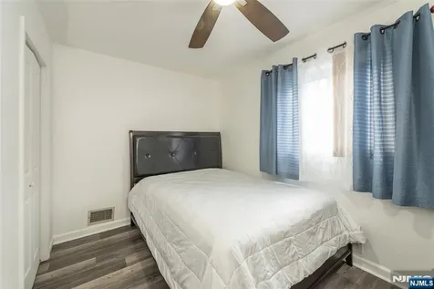 11 Hansen Street Lodi NJ 07644