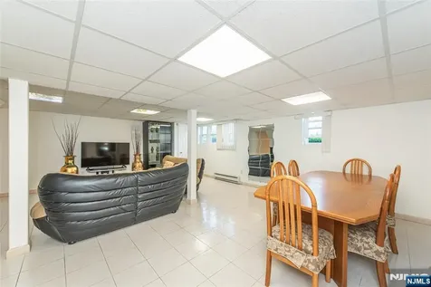 11 Hansen Street Lodi NJ 07644
