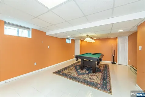 11 Hansen Street Lodi NJ 07644