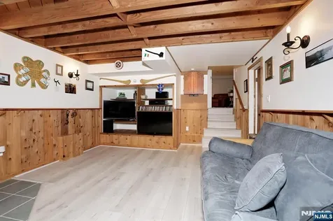 11 Henry Avenue Park Ridge NJ 07656