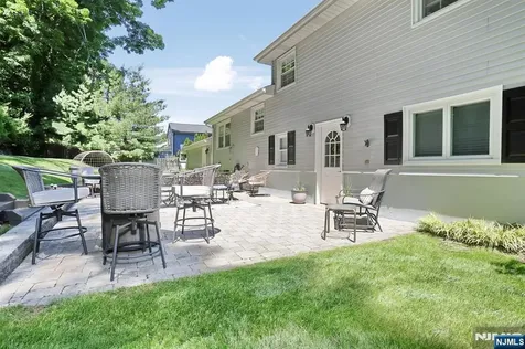 11 Henry Avenue Park Ridge NJ 07656