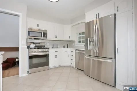 11 Henry Avenue Park Ridge NJ 07656