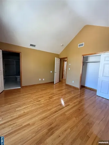 477 3rd Street Palisades Park NJ 07650