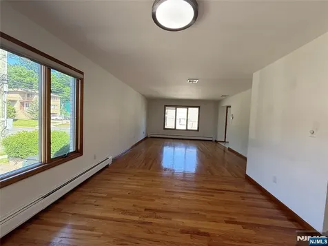 477 3rd Street Palisades Park NJ 07650