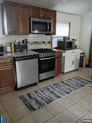186 Madison Street Wood Ridge NJ 07075