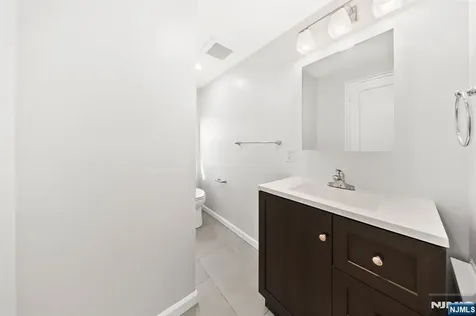 81 Grant Avenue Clifton NJ 07011