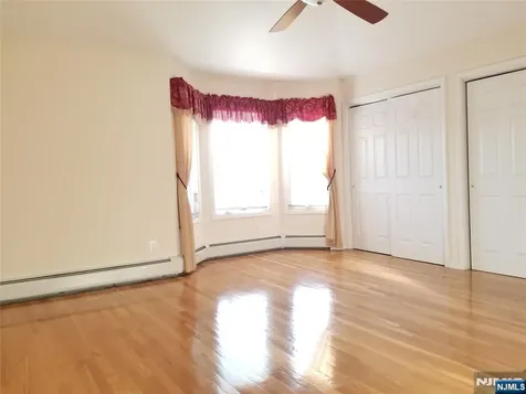 393 Washington Avenue Cliffside Park NJ 07010