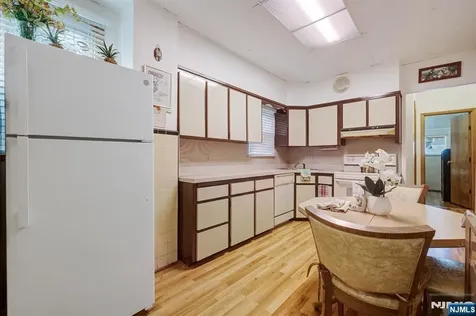 9040 Barr Place North Bergen NJ 07047