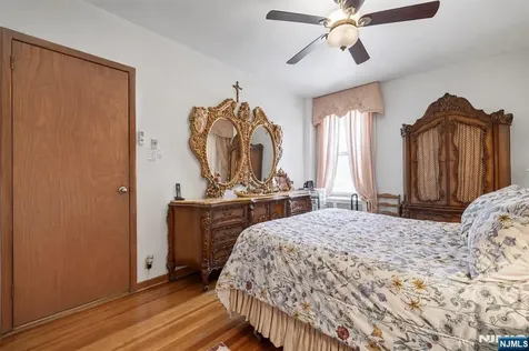 9040 Barr Place North Bergen NJ 07047