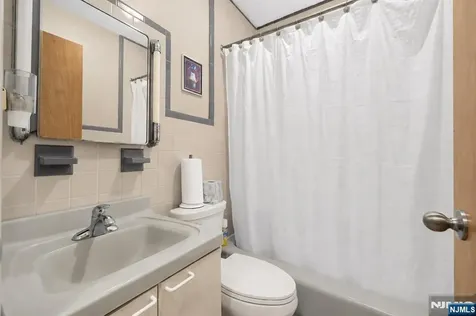 9040 Barr Place North Bergen NJ 07047