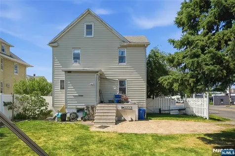 33-35 Pulaski Place Hackensack NJ 07601