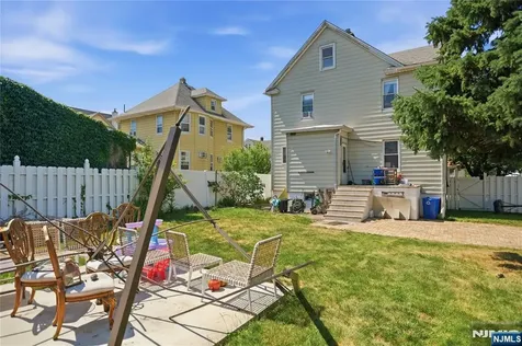33-35 Pulaski Place Hackensack NJ 07601